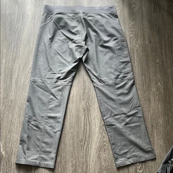 Figs Charcoal Scrub Set - Picture 5 of 5